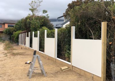 Noise reduction fence